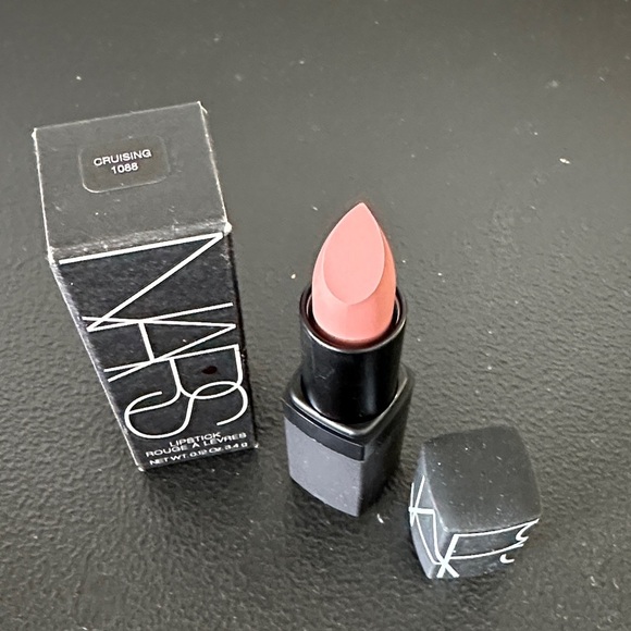 New in Box - NARS ‚Cruising’ 1088 Lipstick - Discontinued - Picture 2 of 5